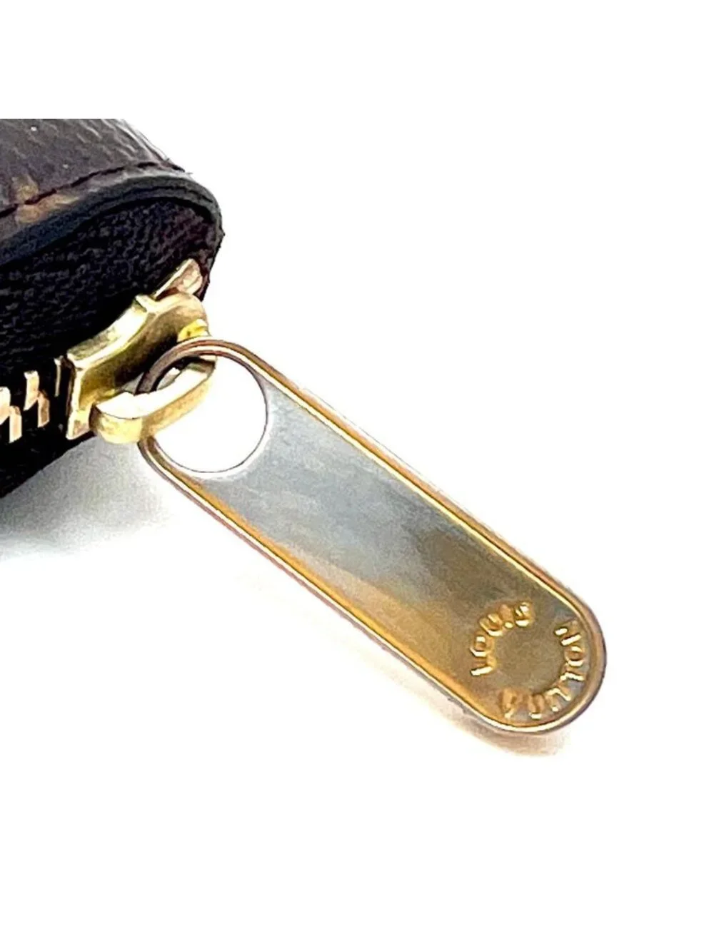 Louis Vuitton Monogram Zippy Wallet